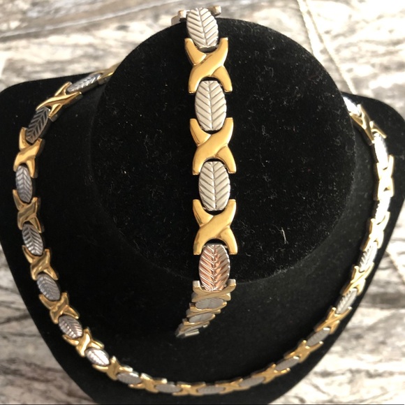 Leaf Set - Picture 3 of 6